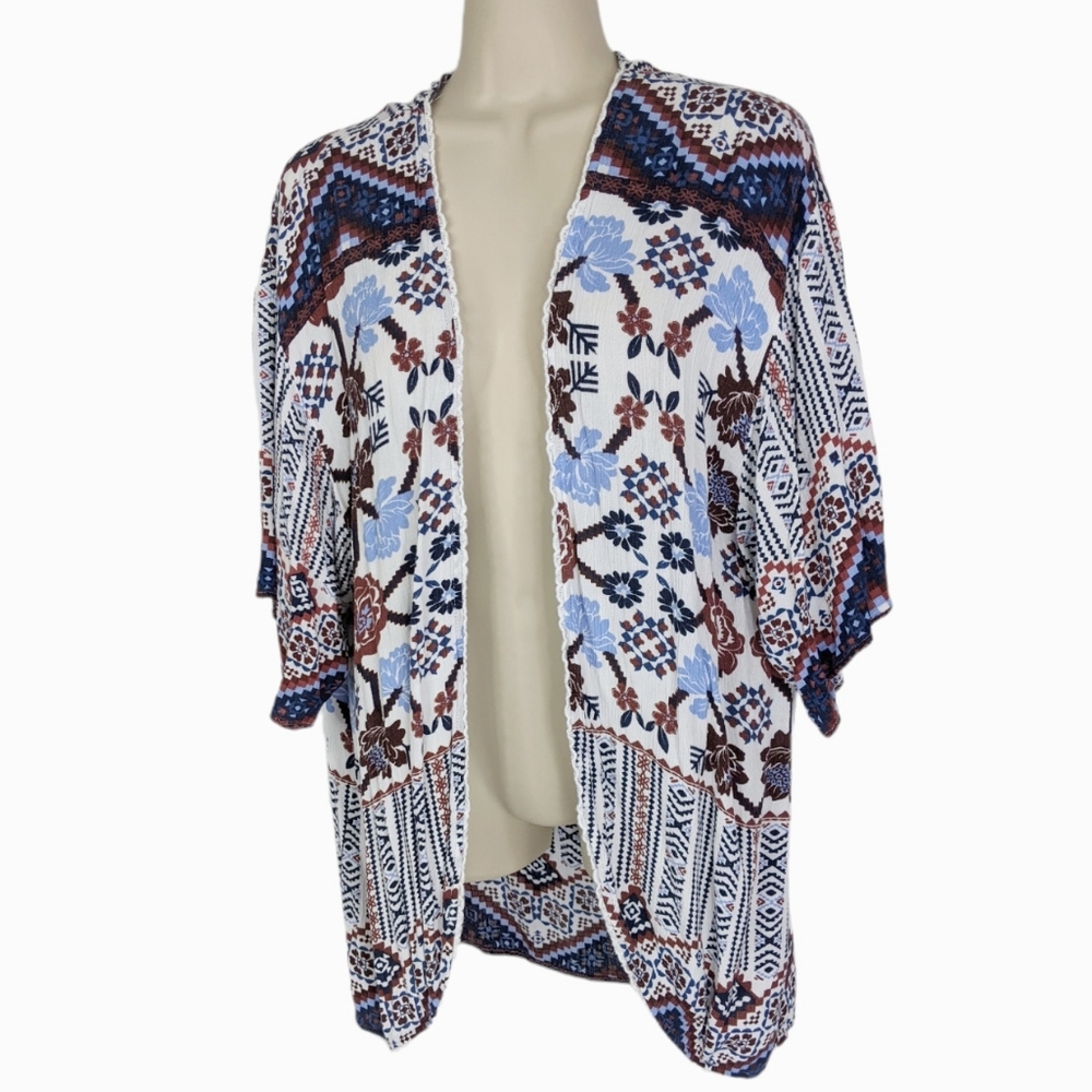 FRANCESCA'S Blue Rain Crochet Trim Kimono Top Sz M